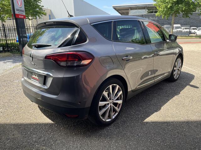Renault SCENIC 1.2 TCe Bose // WEGKLAPBARE TREKHAAK // BOSE // DODEHOEK // KEYLESS // CAMERA+SENSOREN // NAVI //