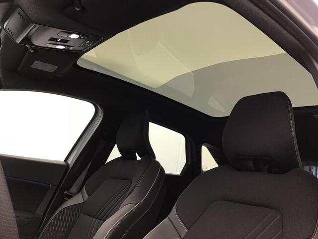 Renault Symbioz 1.6 E-Tech full hybrid 145 iconic PACK LIGHT & SOUND (SOLARBAY GLAZEN DAK/HARMAN KARDON) 360GR. CAMERA/ PACK WINTER (VERWARBARE STOELEN, STUUR EN VOORRUIT) / ETC... FULL OPTIONS! RIJKLAAR!