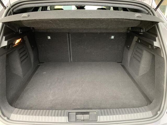 Renault Symbioz 1.6 E-Tech full hybrid 145 esprit Alpine | Adaptieve cruise control | Verwarmbare voorstoelen- en stuurwiel