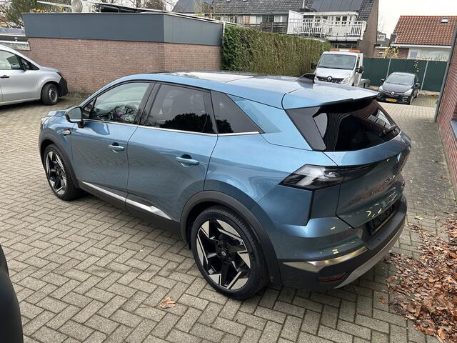 Renault Symbioz 1.6 E-Tech full hybrid 145 iconic/Panorama Dak/ Harman Kardon audio