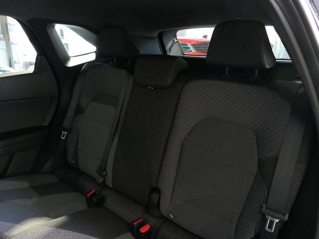 Renault Symbioz 1.8 E-Tech full hybrid 160 techno - Demo! - Beschikbaar per 10-03-2026 - All seasons - Adaptive cruise - Camera - Sensor v+a