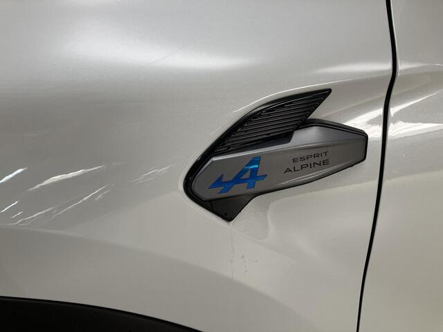 Renault Symbioz 1.8 E-Tech full hybrid 160 esprit Alpine / Demonstratieauto / Harman Kardon Audio / Panoramadak / Google Maps Navigatie / 360 Graden Camera / Stoel- en Stuurverwarming / Verwarmde Voorruit / Elektrische Kofferbak / Elektrische Stoelverstelling / Sportstoe