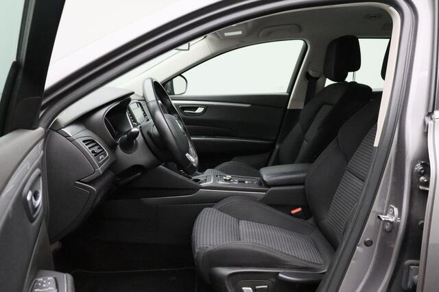 Renault TALISMAN Estate 1.5 dCi Zen 2017 | Trekhaak | Navigatie | Cruise Control | Stuurwiel Bediening | DAB Radio | Keyless | Boekjes | Lichtmetaal | Automaat | Nationale Autopas