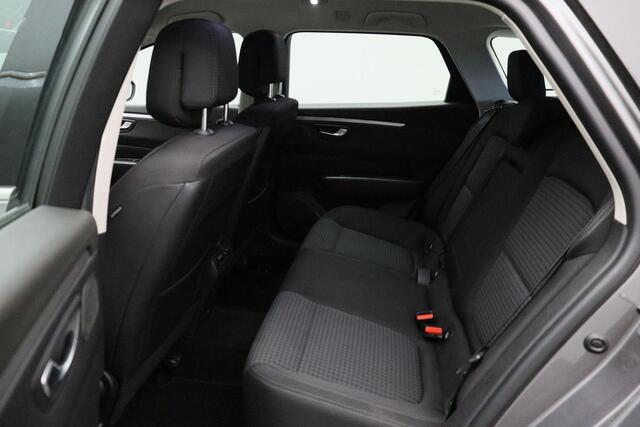 Renault TALISMAN Estate 1.5 dCi Zen 2017 | Trekhaak | Navigatie | Cruise Control | Stuurwiel Bediening | DAB Radio | Keyless | Boekjes | Lichtmetaal | Automaat | Nationale Autopas