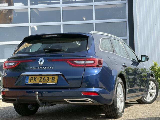 Renault TALISMAN Estate 1.6 TCe Zen 150pk | Automaat | Bluetooth | Dab | Elektrisch glazen panorama-dak | Lichtmetalen velgen 17" | Navigatiesysteem full map | Parkeersensor voor en achter |