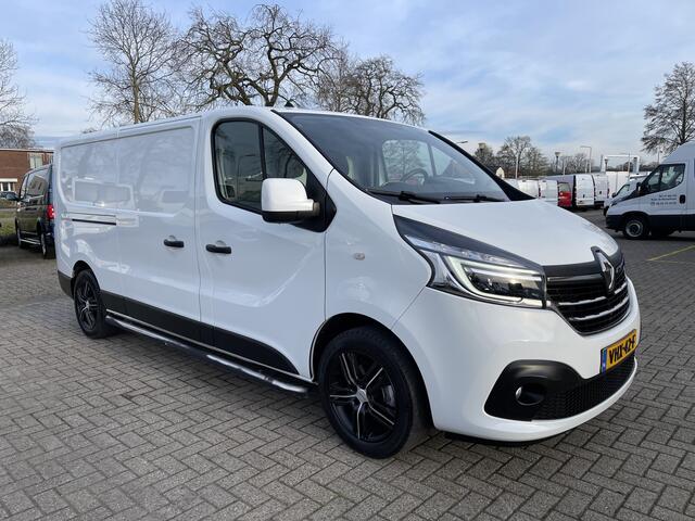Renault TRAFIC 2.0 dCi 120pk T29 L2H1 Comfort / vaste prijs rijklaar ¤ 20.950 ex btw / lease vanaf ¤ 375 / 17 inch velgen / trekhaak / airco / cruise / camera / navi / euro 6 diesel