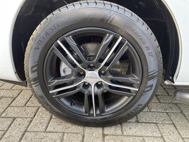 Renault TRAFIC 2.0 dCi 120pk T29 L2H1 Comfort / vaste prijs rijklaar ¤ 20.950 ex btw / lease vanaf ¤ 375 / 17 inch velgen / trekhaak / airco / cruise / camera / navi / euro 6 diesel