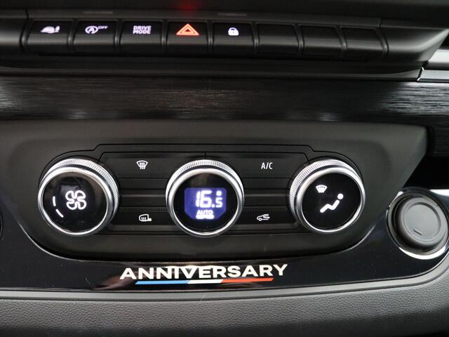 Renault TRAFIC 2.0 Blue dC1 150pk EDC T30 L2H1 Extra 125th Anniversary Camera | Climate | Cruise | Parkeersens. v+a | Stoelverw. | Trekhaak