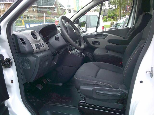 Renault TRAFIC 1.6 dCi T27 L1H1 Comfort VOORZIEN VAN AIRCO+CRUISE+NAV. !! EURO 6 !!