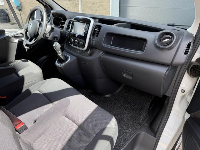 Renault TRAFIC 2.0 dCi 145PK EURO 6 T29 L2H1 Comfort AUTOMAAT/trekhaak/cruise control/ carplay