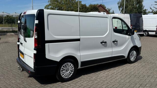 Renault TRAFIC 1.6 DCI 70KW 95PK EURO 6 AIRCO/ CRUISE CONTROL/ NAVIGATIE/ PARKEERSENSOREN/ 100% DEALERONDERHOUDEN