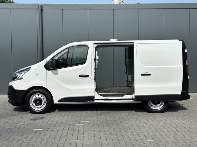 Renault TRAFIC 2.0 dCi 146 PK AUTOMAAT / L1H1 / 1e EIG. / 2X SCHUIFDEUR / AIRCO / CRUISE / NAVI / BLUETOOTH