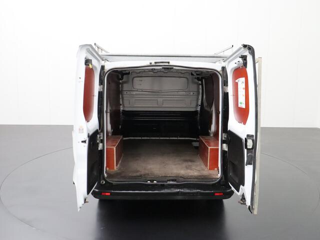 Renault TRAFIC 2.0DCi 120PK | Imperiaal | Navigatie | Camera | Airco | 3-Persoons