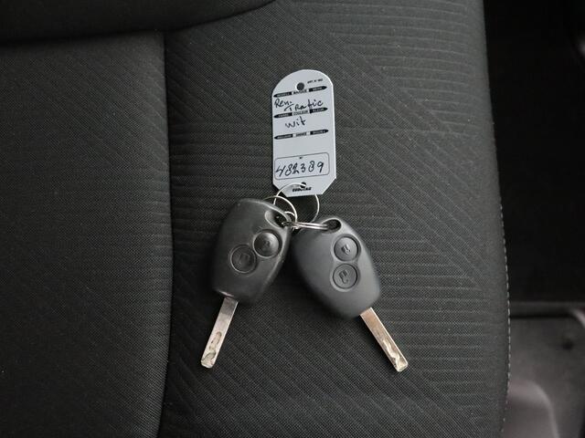 Renault TRAFIC 2.0DCi 120PK | Imperiaal | Navigatie | Camera | Airco | 3-Persoons