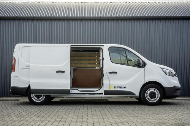 Renault TRAFIC dCi 110 T30 L2H1 | Navigatie | 3-Zits | Cruise | PDC | Airco | Euro 6