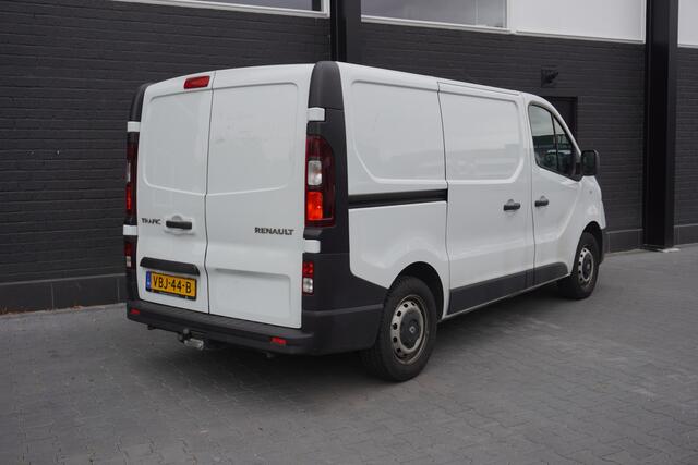 Renault TRAFIC 1.6 dCi 125PK EURO 6 - Airco - Cruise - Trekhaak - ¤12.499,- Excl.