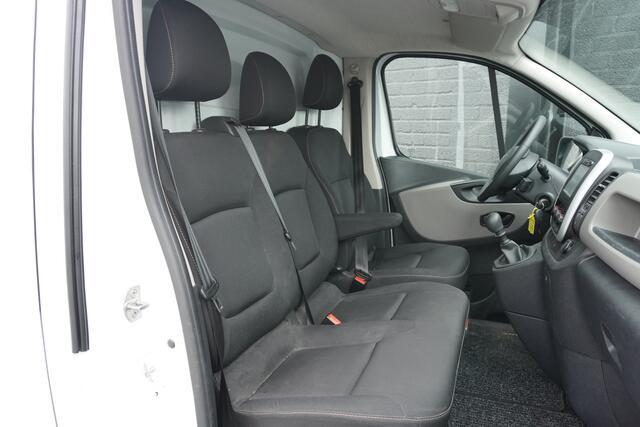 Renault TRAFIC 1.6 dCi 125PK EURO 6 - Airco - Cruise - Trekhaak - ¤12.499,- Excl.