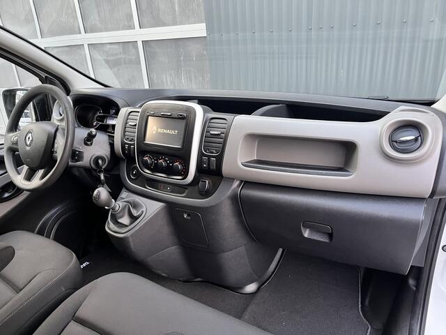 Renault TRAFIC 1.6 dCi T27 L1H1 122pk Airco Cruise controle Kastinrichting 3-Persoons Telefoonverbinding Parkeersensoren achter 1e eigenaar Euro 6