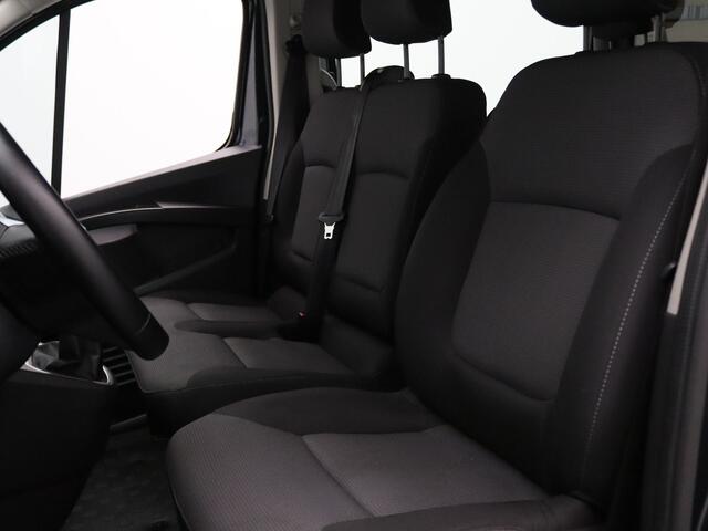 Renault TRAFIC 150pk Blue dC1 EDC T29 L2H1 Extra DC Automaat Camera | Cruise | Navi | Parkeersens. v+a | Trekhaak
