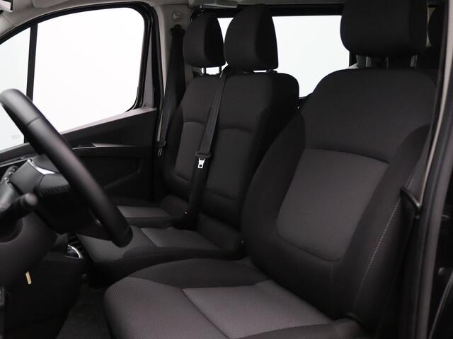 Renault TRAFIC 2.0 dCi 130pk T29 L2H1 DC Work Edition Camera | Cruise | Navi | Parkeersens. v+a | Trekhaak