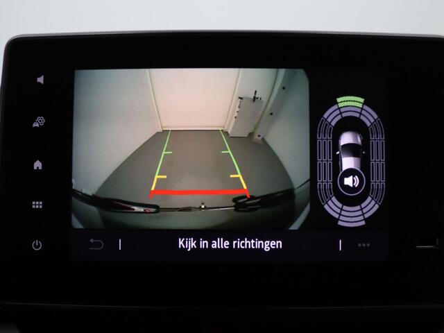 Renault TRAFIC 2.0 dCi 130pk T29 L2H1 DC Work Edition Camera | Cruise | Navi | Parkeersens. v+a | Trekhaak