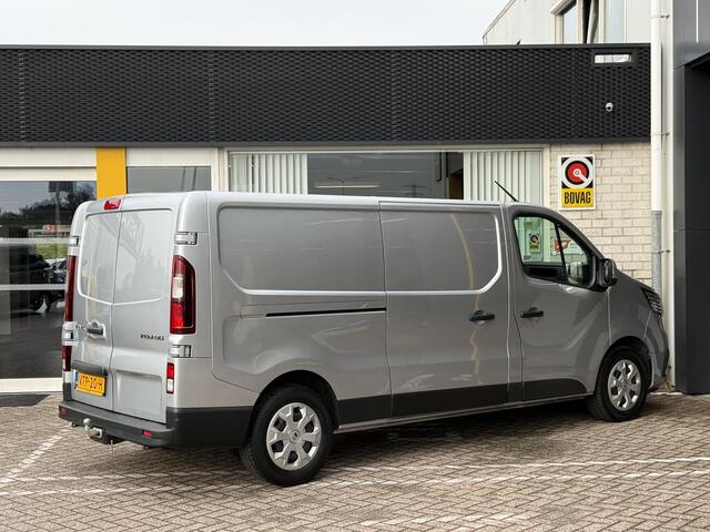 Renault TRAFIC 2.0 dCi 130 T30 L2H1 Work Edition | Trekhaak | DUBBELE SCHUIFDEUR |Navigatie | LED | DAB | Airco | Apple Carplay & Android Auto | Parkeersensoren | Cruise Control |