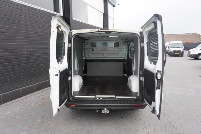 Renault TRAFIC 1.6 dCi 125PK EURO 6 - Airco - Navi - Cruise - ¤ 9.950,- Excl.