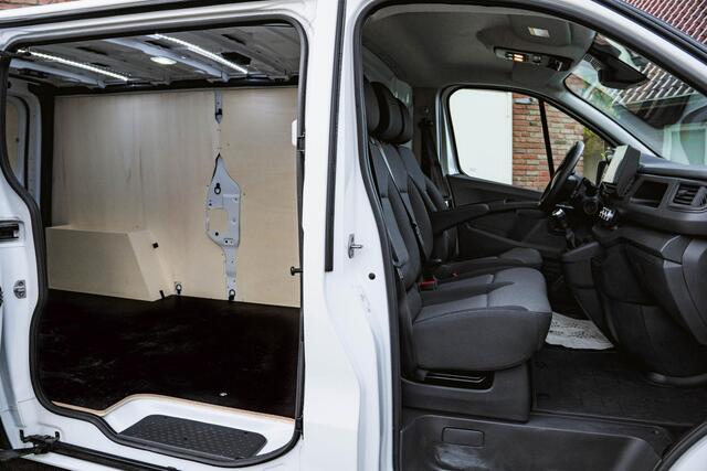 Renault TRAFIC 2.0 Blue dCi 130Pk L2H1 BPM VRIJ, Camera