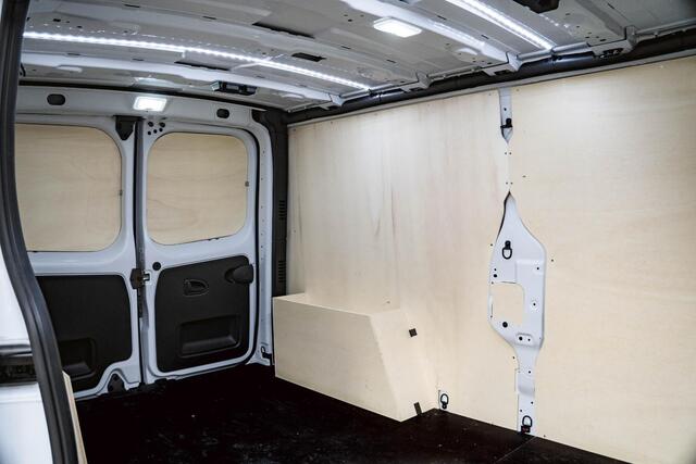 Renault TRAFIC 2.0 Blue dCi 130Pk L2H1 BPM VRIJ, Camera