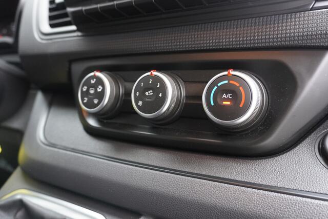 Renault TRAFIC 2.0 dCi 110PK L2 - EURO 6 - Airco - Cruise - PDC - ¤ 24.950,- Excl.