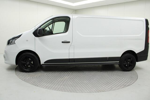 Renault TRAFIC 1.6 dCi T29 L2H1 Comfort | 148pk | Camera / Trekhaak / Verzwaarde Vering / LED / Cruise / Airco