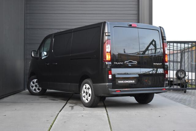 Renault TRAFIC Advance | Achteruitrijcamera | Alarmsysteem | C-Shape LED dagrijverlichting