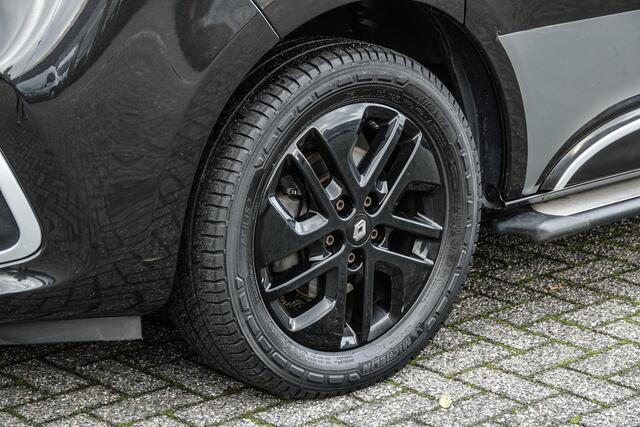 Renault TRAFIC L2H1 Dubbele Cabine | 1.6dCi 145Pk | T29 | Limited | 2xSchuifdeur | Achteruitrijcamera | Leder | Treeplanken | Trekhaak | 17''