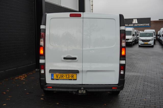 Renault TRAFIC 2.0 dCi 145PK L2 EURO 6 - Airco - Navi - Cruise - ¤ 15.900,- Excl.