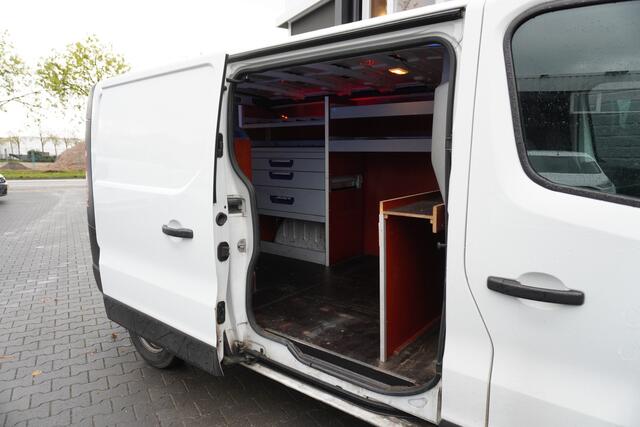 Renault TRAFIC 2.0 dCi 145PK L2 EURO 6 - Airco - Navi - Cruise - ¤ 15.900,- Excl.