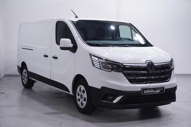 Renault TRAFIC 2.0 Blue DCi 150 pk L2H1 Airco, Exterieur Pakket Laadruimte Pakket, LED Koplampen, PDC achter, BPM Vrij, 3-Zits