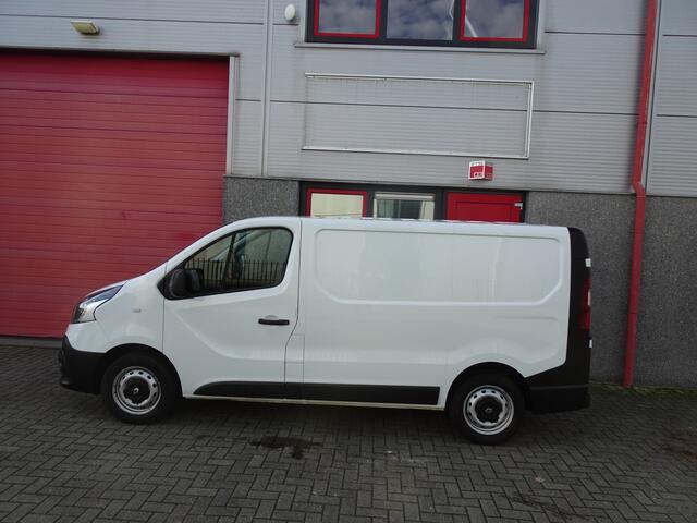 Renault TRAFIC 1.6 dCi T27 L1H1 Comfort 3 zits airco