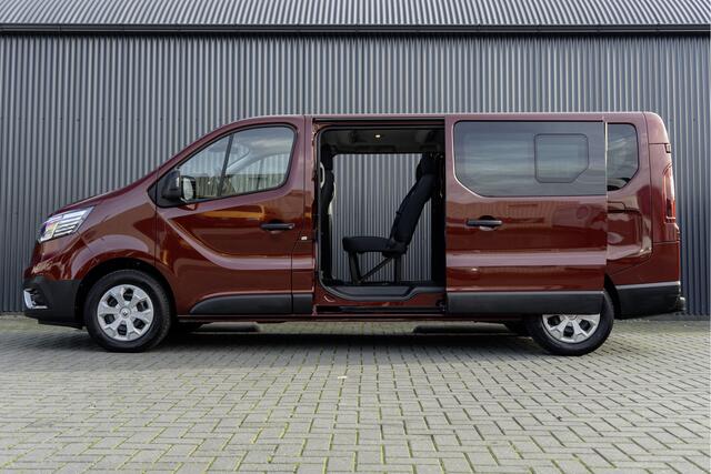 Renault TRAFIC Blue dCi 150PK | L2H1 | 9-Zits | EX BTW/BPM | LED | Canera | Navi | Zijschuifdeur R+L | Cruise | Airco | PDC | Euro 6