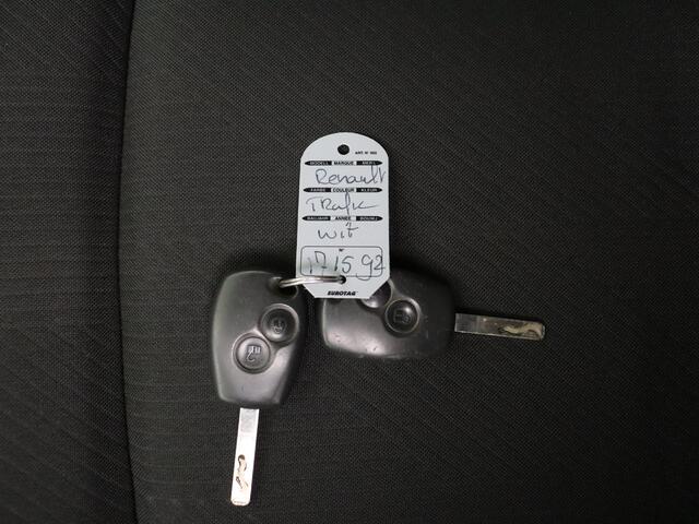 Renault TRAFIC 2.0DCi 120PK | Imperiaal | Betimmering | Navigatie | Camera | Airco