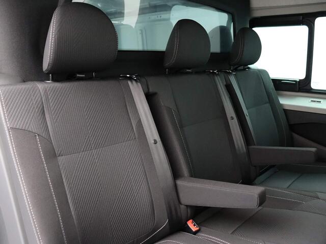 Renault TRAFIC 2.0 dCi EDC 170pk T29 L2H1 Extra DC | Anniversary | Sidebars | Zwarte logo's | Glasslook |