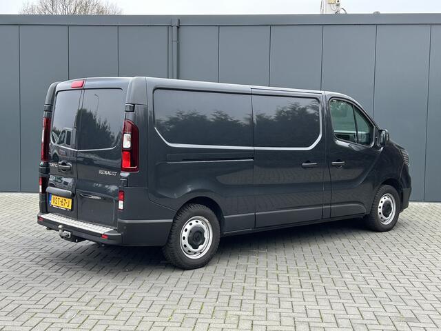 Renault TRAFIC 2.0 dCi / L2H1 / 1e EIG. / 21.178 KM !! / TREKHAAK / AIRCO / CRUISE / NAVI / APPLE CARPLAY / 3-ZITS / LED
