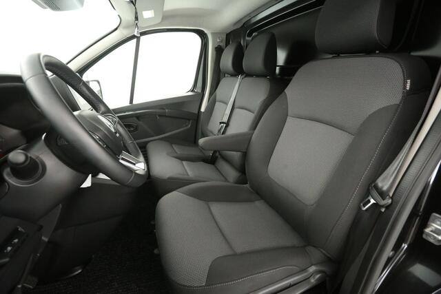 Renault TRAFIC 2.0 DCI 150PK L2H1 | Aut. | Airco | Cruise | Camera | Carplay | 3-Zits | Stoelverw. | 2xSchuifdeur | trekh.