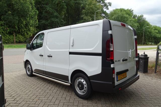 Renault TRAFIC 1.6 dCi T29 L1H1Comf NAVI 3 ZIT KASTEN INR NWST