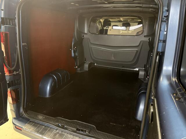 Renault TRAFIC 2.0 dCi 170PK Automaat T29 L2H1 DC 6-pers 2x schuifdeur Luxe | Trekhaak | Camera | LED | Navi