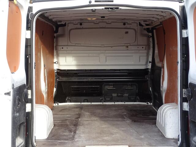 Renault TRAFIC 2.0 dCi 120 T29 L2H1