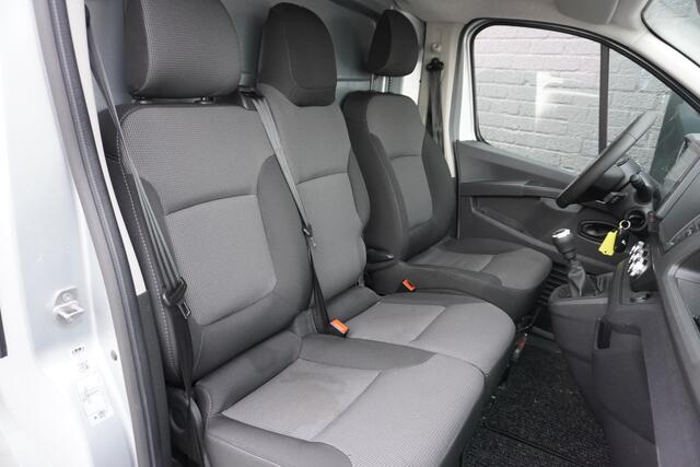 Renault TRAFIC 2.0 dCi 150PK 2x Schuifdeur - EURO 6 - Airco - Navi - Cruise - ¤12.950,- Excl.