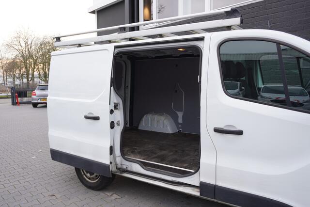 Renault TRAFIC 2.0 dCi 120PK - EURO 6 - Airco - Navi - Cruise - ¤12.900,- Excl.