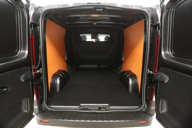 Renault TRAFIC 2.0 dCi T29 L2H1 | DC | 6-Persoons | Airco | Cruise | Parkeersens.