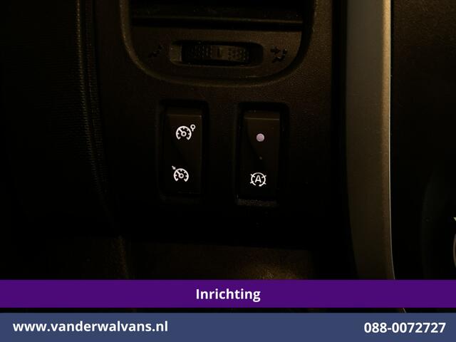 Renault TRAFIC 2.0 dCi 120pk L2H1 inrichting Euro6 Airco | Camera | Omvormer | Navigatie | LED | Trekhaak Cruisecontrol, Parkeersensoren, Bijrijdersbank