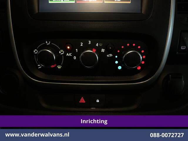 Renault TRAFIC 2.0 dCi 120pk L2H1 inrichting Euro6 Airco | Camera | Omvormer | Navigatie | LED | Trekhaak Cruisecontrol, Parkeersensoren, Bijrijdersbank